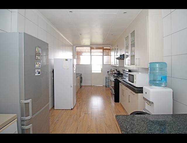 4 BEDROOM APARTMENT FOR SALE IN ST ANDREWS